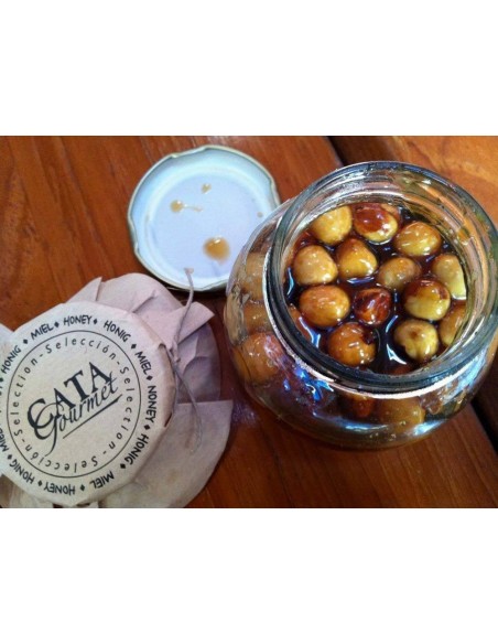 Chestnut Honey with Hazelnuts